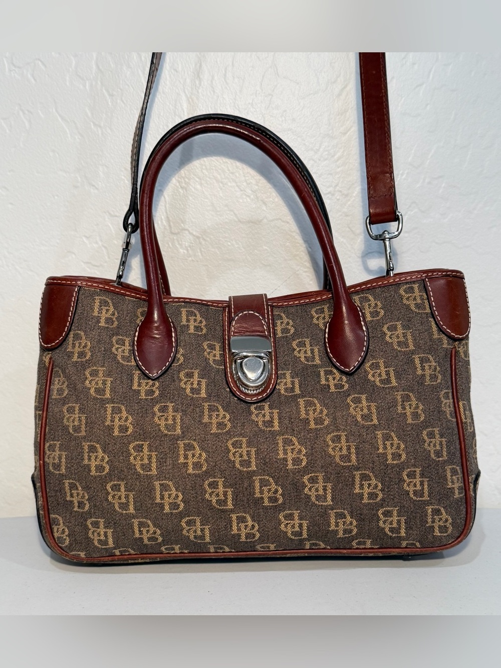 Vintage Dooney & Bourke Signature DB Monogram Satchel Bag - Brown & Oxblood - Picture 2 of 13